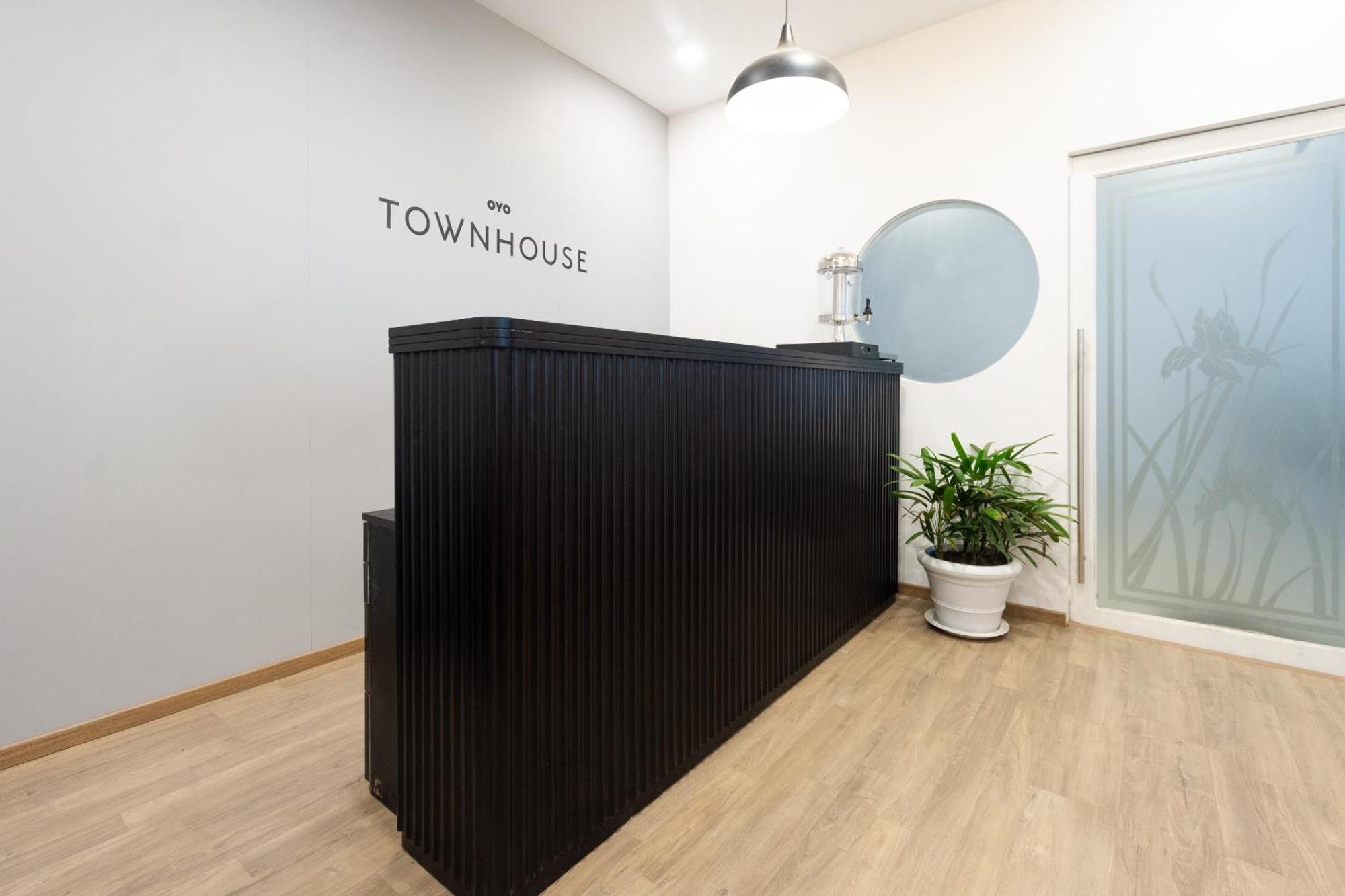 Townhouse Hotel Mannat International Kalkuta Zewnętrze zdjęcie