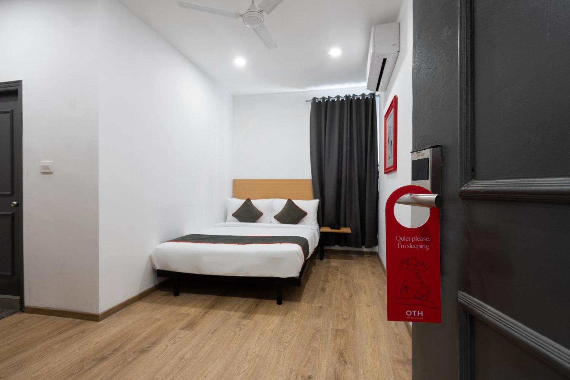 Townhouse Hotel Mannat International Kalkuta Zewnętrze zdjęcie